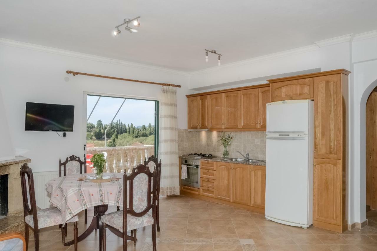 Modern Flat With Beautiful Views In South Of Corfu Lefkimmi (Corfu) Exterior foto